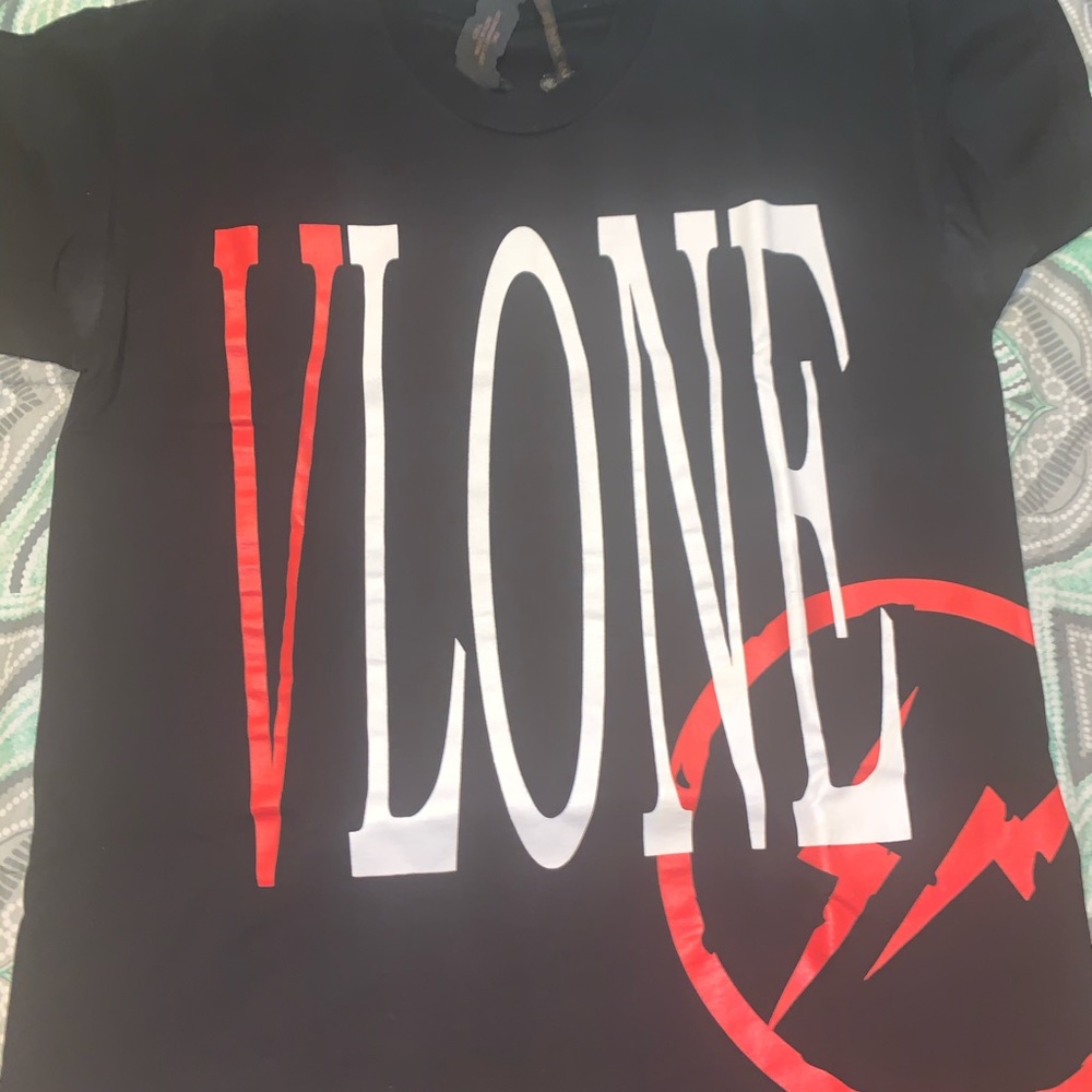VLONE t shirt